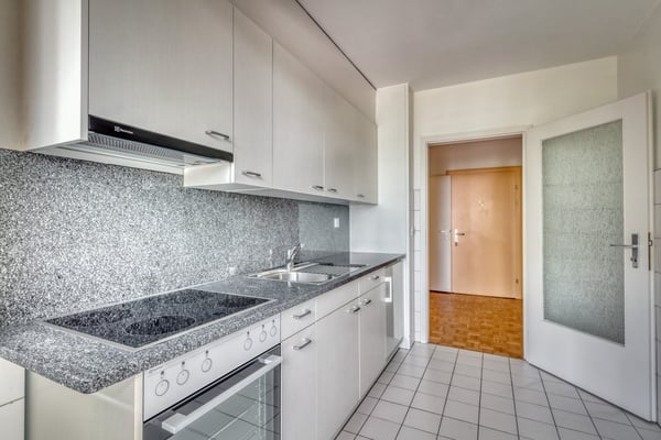 Bel appartement de 2.5 pièces au coeur de Fribourg 3