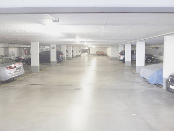 Tiefgaragenplatz 2