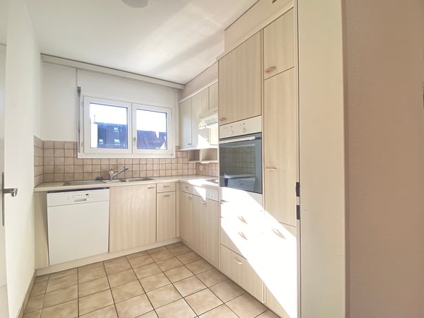 2.5-Zimmerwohnung im begehrten Seefeld 6