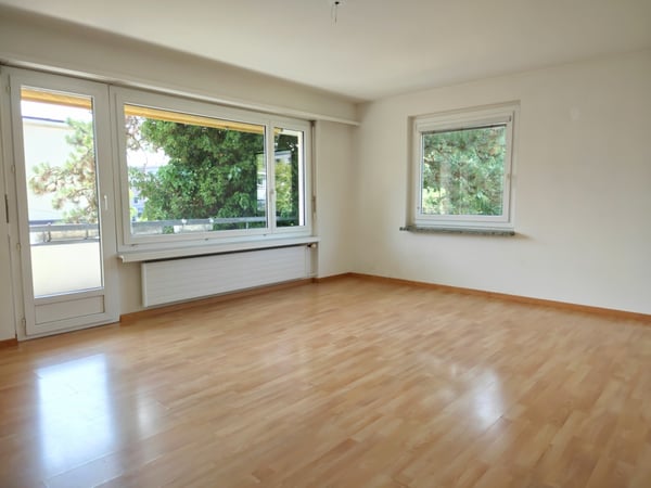 4.5-Zimmerwohnung mit Balkon ideal für kleine Familien oder Paare 4