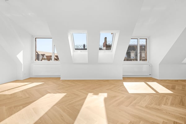 Exklusive 4 ½-Zimmer Attikawohnung mit Galerie und Terrasse 3