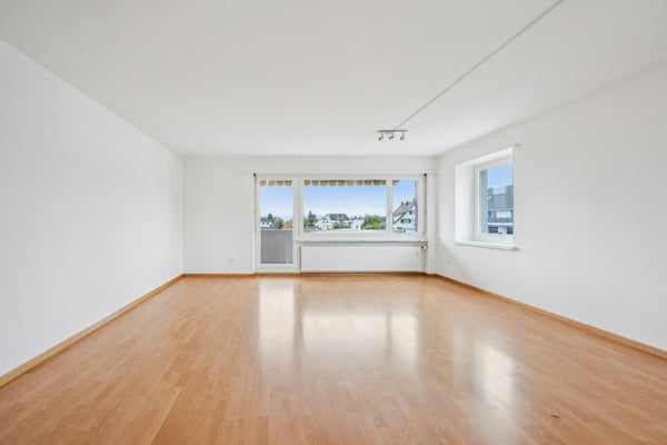 1-Zimmer-Eigentumswohnung in Wolfhausen 3