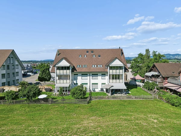 4½-Zimmer-Eigentumswohnung mit unverbaubarer Weitsicht und Hobbyraum 10