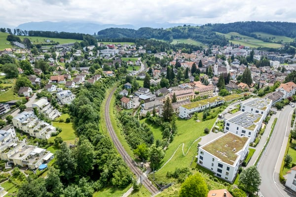 Moderne 3.5-Zimmer-Gartenwohnung an bester Lage mit Sicht ins Grüne 11