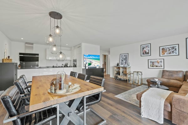 Moderne 3.5-Zimmer-Gartenwohnung an bester Lage mit Sicht ins Grüne 1