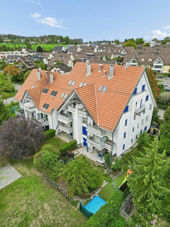 Grosszügige 2½-Zimmer-Eigentumswohnung mit zwei Balkonen 11