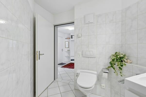 Grosszügige 2½-Zimmer-Eigentumswohnung mit zwei Balkonen 7