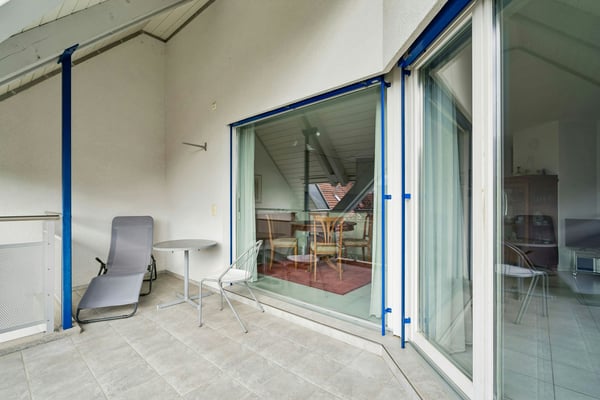 Grosszügige 2½-Zimmer-Eigentumswohnung mit zwei Balkonen 9