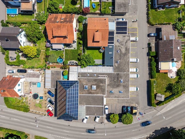 Büro- und Gewerbeliegenschaft an der Hauptstrasse in Lostorf mit Neubaupotenzial 3