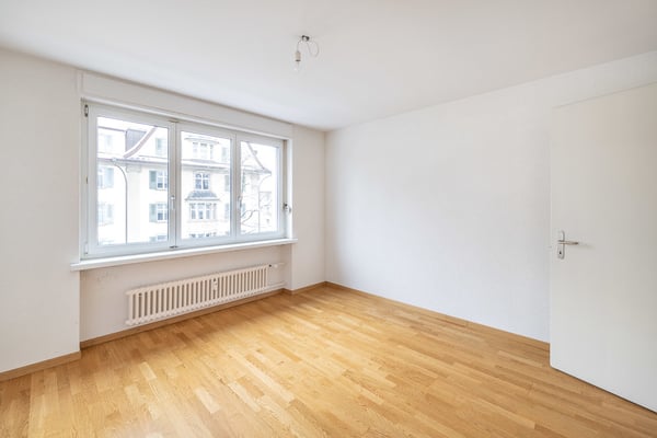 grosszügige 4.5- Zimmerwohnung nahe Stadtzentrum 4