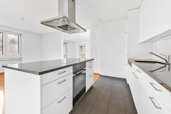 Schmucke und helle Wohnung beim Silberturm 2