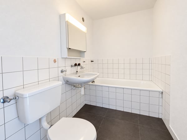 2.5 Zimmerwohnung mit Balkon 6