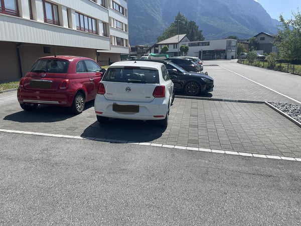 Aussenparkplatz in Trübbach zu vermieten 2