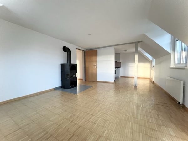 Wohnung mit Kachelofen und besonderem Charme 5