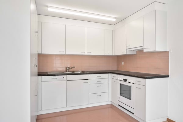 Wohnung mit Kachelofen und besonderem Charme 4