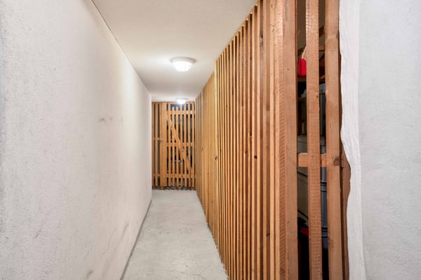 Wohnung mit Kachelofen und besonderem Charme 11