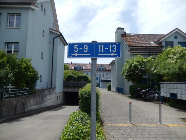 Suchen Sie einen trockenen Platz für Ihr Fahrzeug? 9