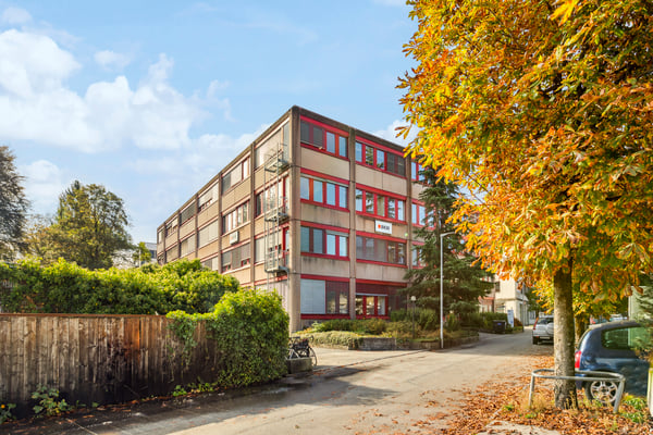 Tiefgaragenplatz zu vermieten 15