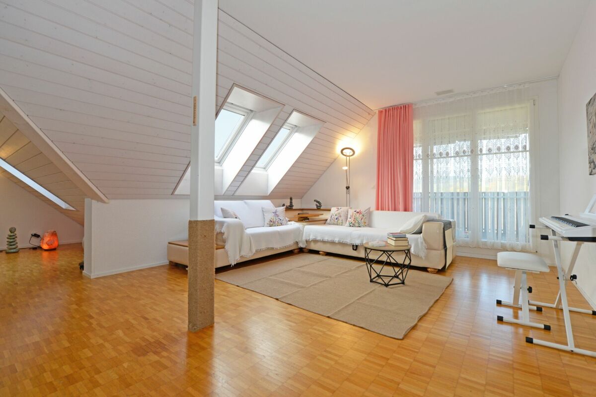5.5-Zimmer-Dachmaisonettewohnung im Grünen