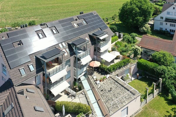 Attraktive 2.5-Dachzimmerwohnung mit genialer Weitsicht auf die Berge 22