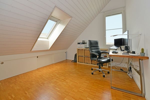 6.5-Zimmer-Dach-Maisonettewohnung im Grünen 8