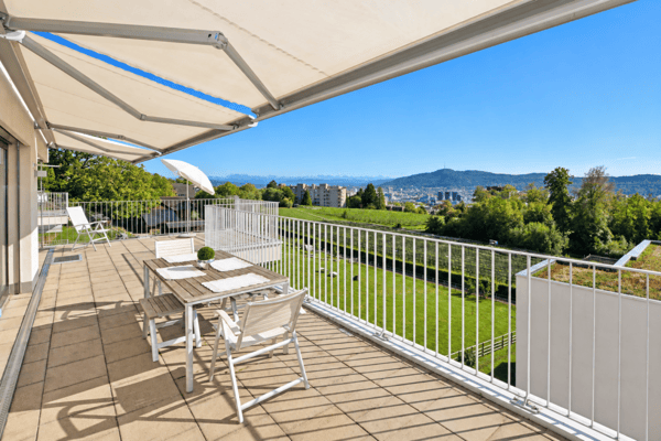 Exklusive 5.5-Zimmer-Attikawohnung am Hönggerberg mit Panoramablick 3