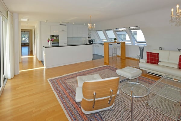 Exklusive 5.5-Zimmer-Attikawohnung am Hönggerberg mit Panoramablick 7