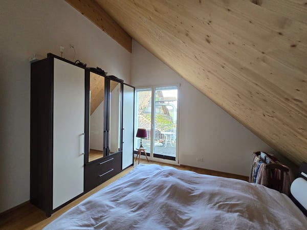 Charmante 1.5-Zimmer-Dachwohnung in Hombrechtikon 5
