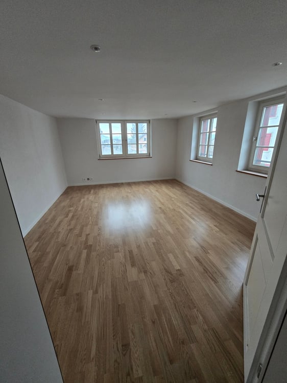 Charmante 7.5-Zimmer-Wohnung in historischem Gebäude in Ottenbach 15