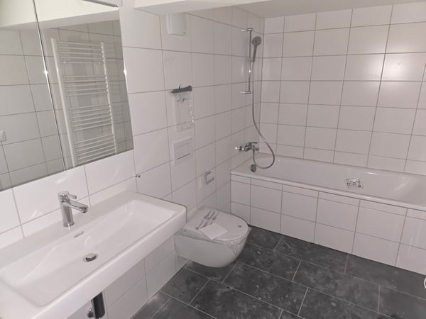Charmante 7.5-Zimmer-Wohnung in historischem Gebäude in Ottenbach 17