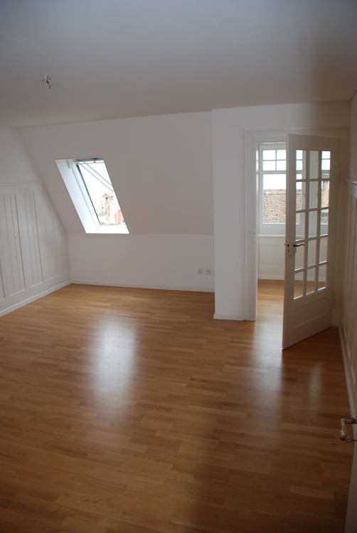 Charmante 3.5-Zimmer-Dachwohnung mit Seeblick in Rorschach 2