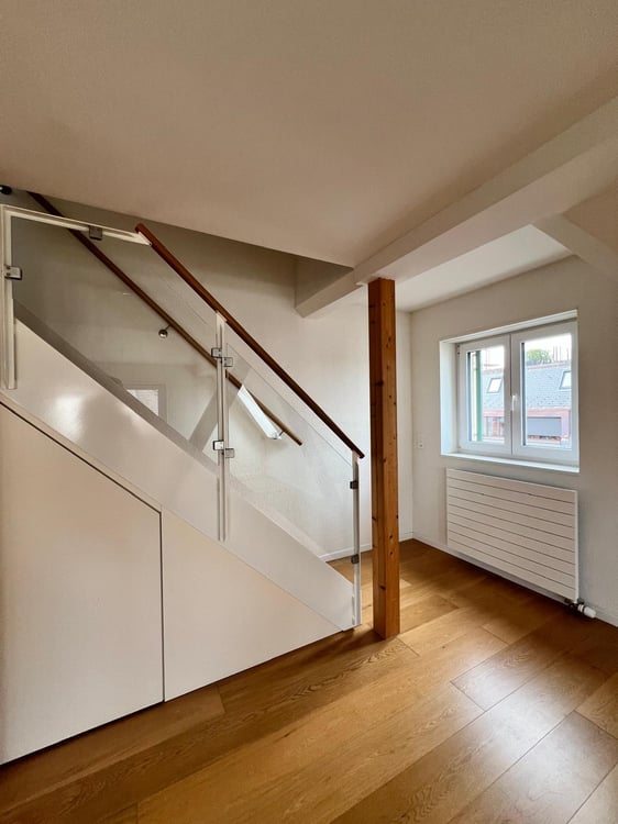 Charmante Dachmaisonette mit Dachterrasse und Alpenblick 9