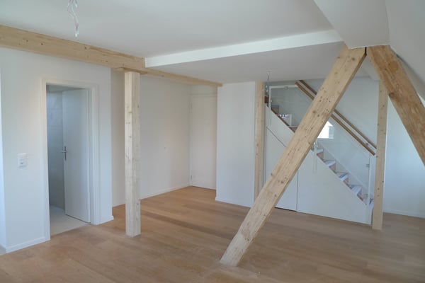 Helle Dachmaisonette mit Dachterrasse und Alpenblick 3