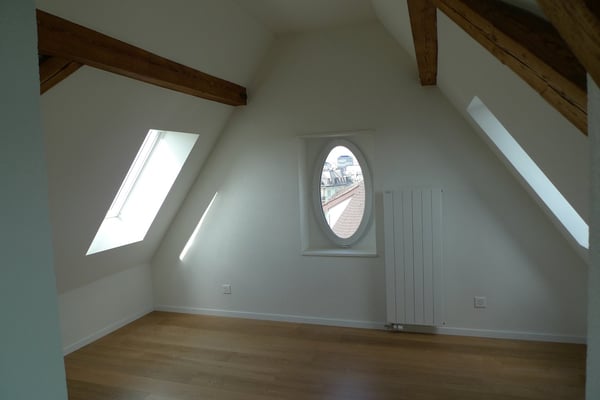 Helle Dachmaisonette mit Dachterrasse und Alpenblick 11