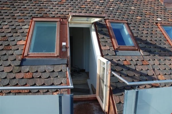 Charmante 2-Zimmer-Wohnung mit Balkon und schöner Aussicht in Rorschach 3