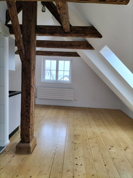 Charmante 2-Zimmer-Wohnung mit Balkon und schöner Aussicht in Rorschach 8