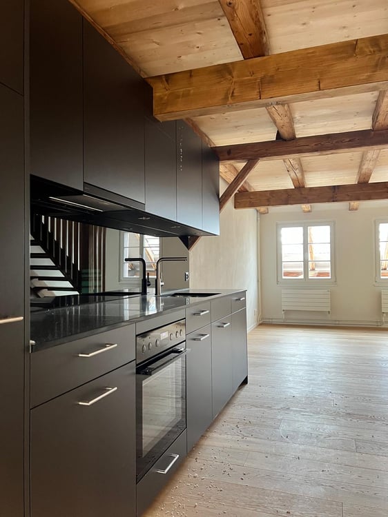 Stilvolle 3.5-Zimmer-Maisonette-Wohnung mit Gartensitzplatz 6