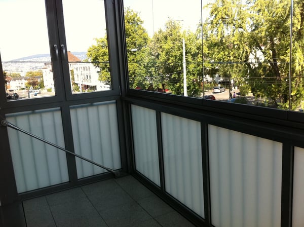 Helle 4-Zimmer-Wohnung mit Balkon an der Albisstrasse in Zürich 10