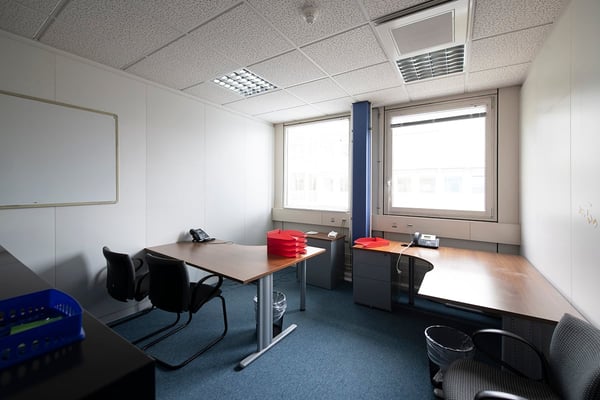 Prächtige Räumlichkeiten von ca. 720m2 im 2. Stock des CTN 12 11