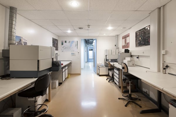 980m2 Laborräume im 2. Stock des CTN 14 in Plan-les-Ouates 9
