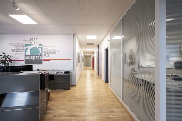 450m2 im 1. Stock des CTN 12 in Plan-les-Ouates. Vollständig renoviert. 3