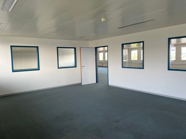 Bürofläche von 302-608m2 im Flughafengebiet Rümlang zu vermieten ab sofort 4