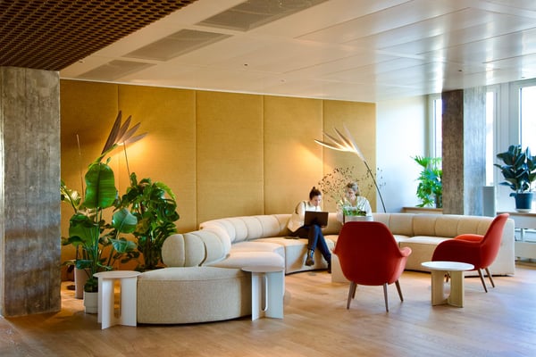 Top moderne Teambüros neu am Paradeplatz Zürich – Premium FlexOffice in der besten Lage der Stadt! 2