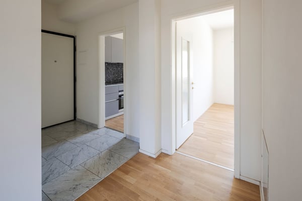 Affittasi appartamenti ristrutturati in centro Chiasso 7