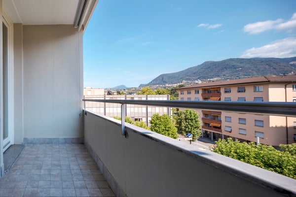 Affittasi appartamenti ristrutturati in centro Chiasso 9