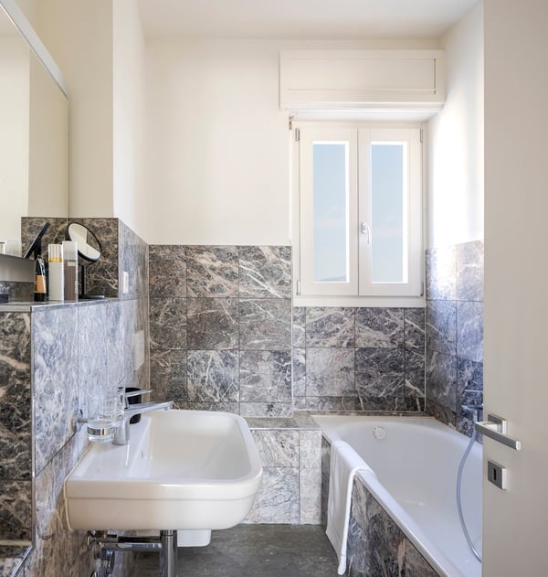 Affittasi appartamenti ristrutturati in centro Chiasso 9