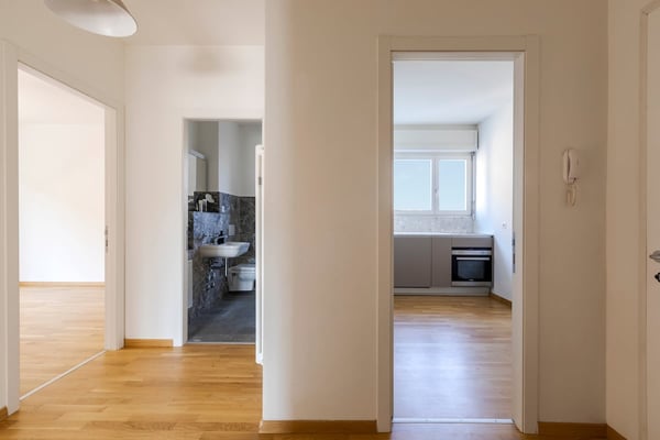 Affittasi appartamenti ristrutturati in centro Chiasso 4