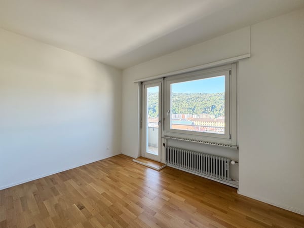 Piano attico - affittasi appartamenti ristrutturati in centro Chiasso 2