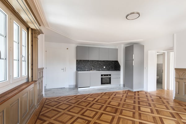 4.4 % Rendite - Stilvolles Jugendstil-Mehrfamilienhaus mit 7 Wohnungen und Garten 12