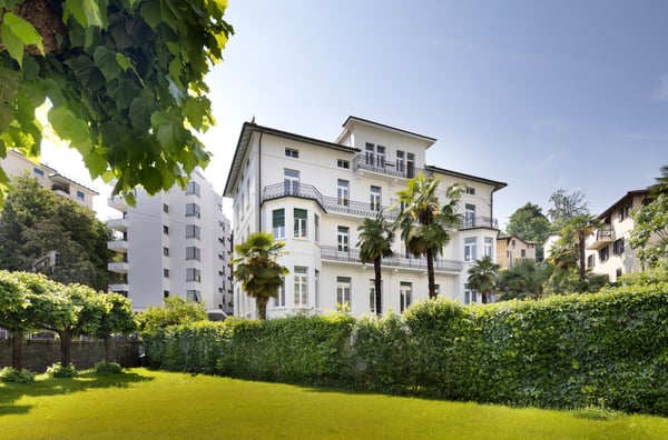 Vendesi casa plurifamiliare a Lugano - rendimento netto 4.7% 1